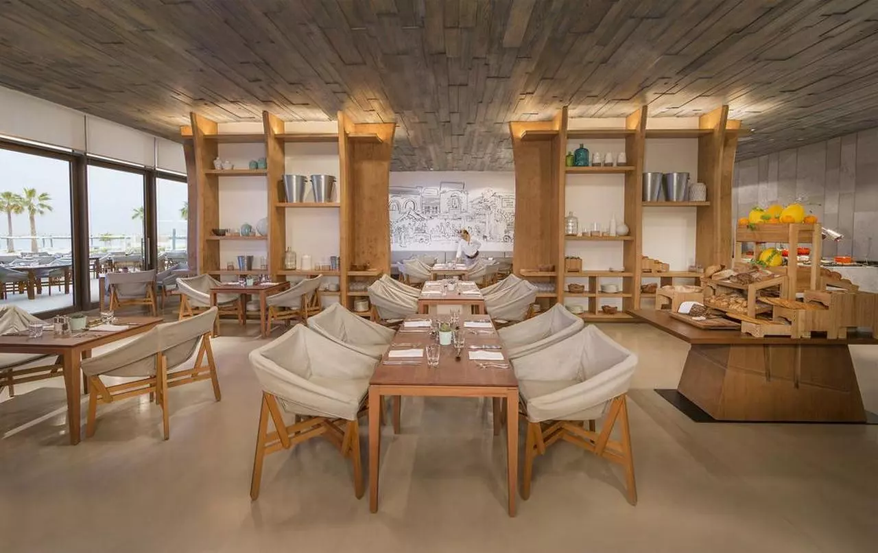 NIKKIBEACH_EDIT (23).jpg